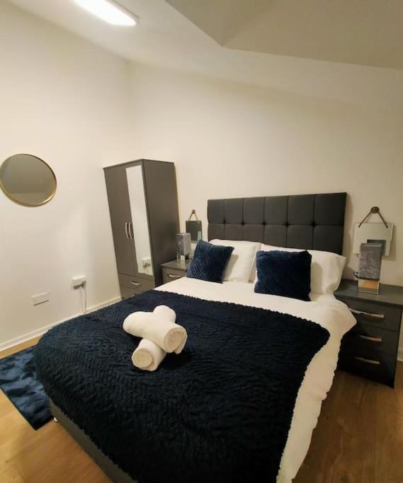 Apartamento Impeccable 2-Bed House Londres Exterior foto