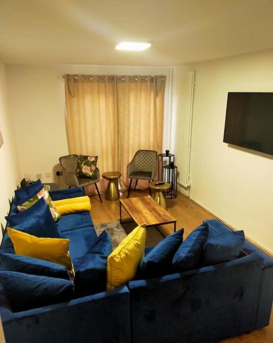 Apartamento Impeccable 2-Bed House Londres Exterior foto