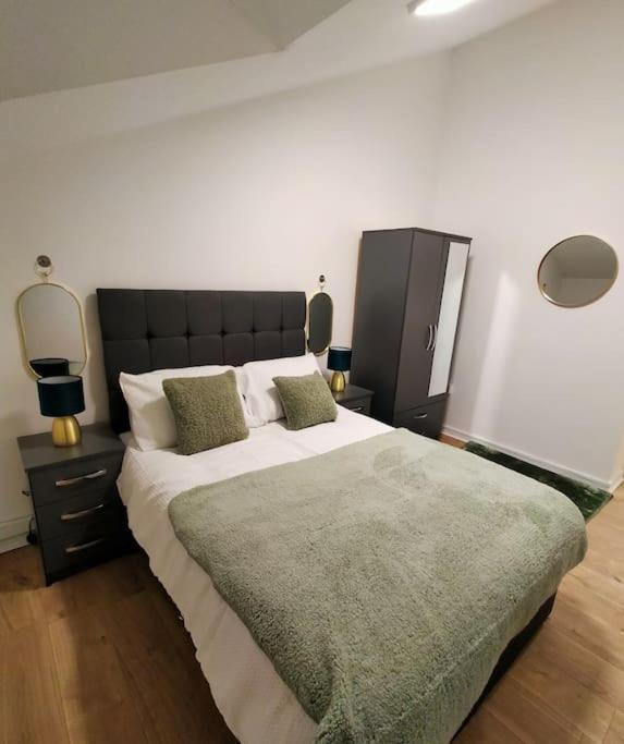 Apartamento Impeccable 2-Bed House Londres Exterior foto